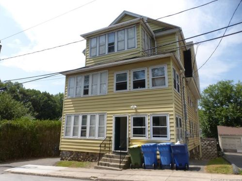 88 Englewood Ave, Waterbury, CT 06705 exterior