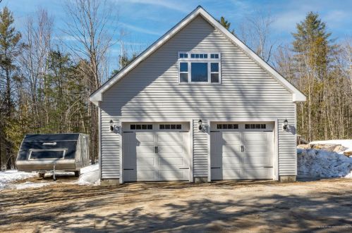 140 Ralph Richardson Rd, Norway, ME 04268 exterior