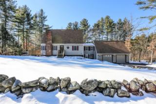 7 Alan Cir, Londonderry, NH 03053 exterior