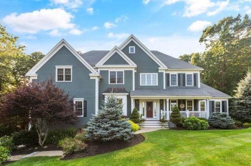 6 Ten Rod Way, North Reading, MA 01864 exterior