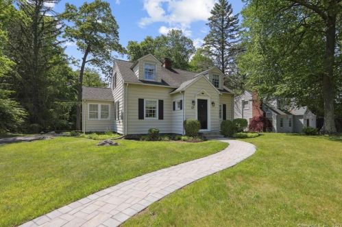 69 New St, Ridgefield, CT 06877 exterior