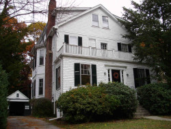 19 Hillside Rd, Newton, MA 02461 exterior