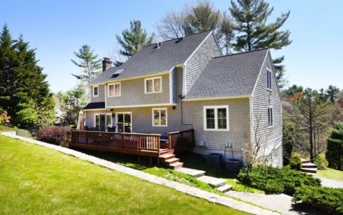 131 Hampstead Way, Marshfield, MA 02050 exterior