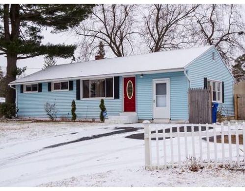 17 Shirley Rd, Springfield, MA 01109 exterior