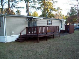 20 Sandra Cir, Coventry, RI 02816 exterior
