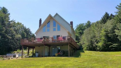 543 Royalston Rd, Fitzwilliam, NH 03447 exterior