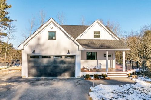 473 Portland Ave, Rollinsford, NH 03869 exterior