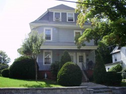 37 Parsons St, Newton, MA 02465 exterior