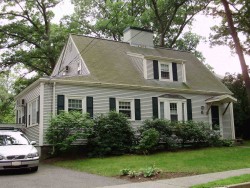 11 Elinor Rd, Newton, MA 02461 exterior