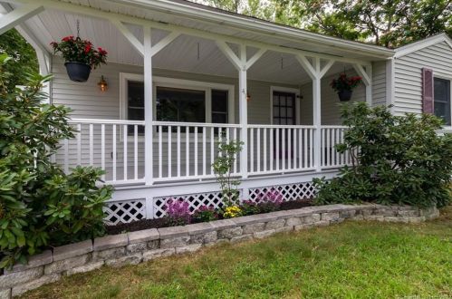 41 Till St, Enfield, CT 06082 exterior