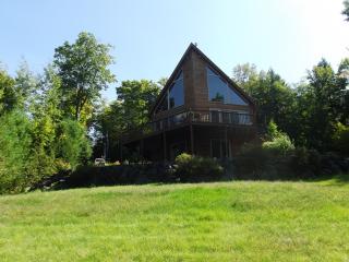 241 Cedar Village Pl, Oakland, ME 04963 exterior