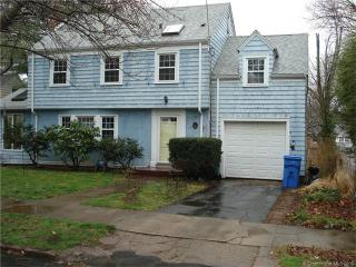 73 Heloise St, New Haven, CT 06517 exterior