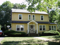 9 Vincent St, Newton, MA 02465 exterior