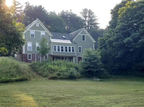 24 High St, Livermore-Falls, ME 04254 exterior