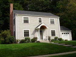 123 Annawan Rd, Newton, MA 02468 exterior