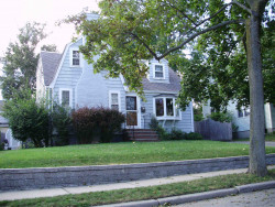 33 Dearborn St, Newton, MA 02465 exterior