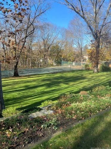 7 Bonneville St, Killingly, CT 06239 exterior