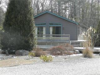 272 Drain St, North-Windham, CT 06247 exterior