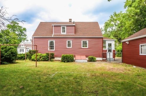 47 Felicia St, Springfield, MA 01104 exterior