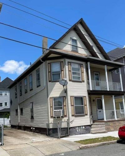 191 Collette St, New Bedford, MA 02746 exterior