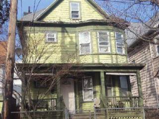 604 Norman St, Bridgeport, CT 06605 exterior