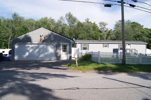 327 Birch Hill Rd, New Durham, NH 03855 exterior