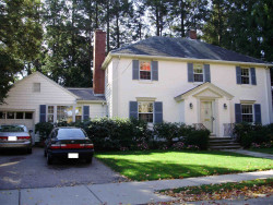 11 Gralynn Rd, Newton, MA 02459 exterior