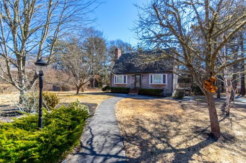 3 Dinahs Way, Wareham, MA 02571 exterior