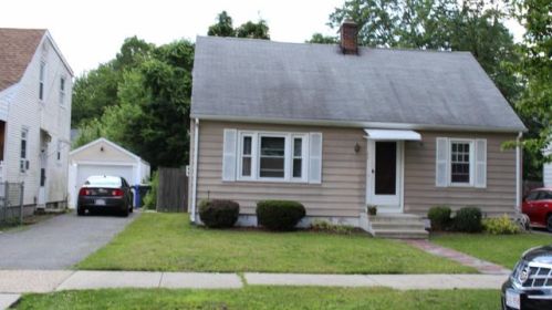 66 Powell Ave, Springfield, MA 01118 exterior