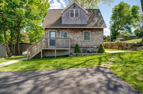66 Wilson Ave, Bridgeport, CT 06611 exterior