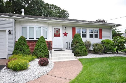 26 Butler Rd, Manchester, CT 06042 exterior