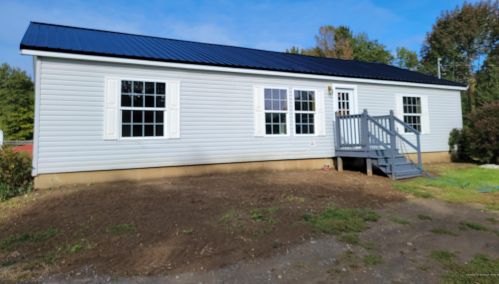 395 Corinth Rd, East Corinth, ME 04427 exterior