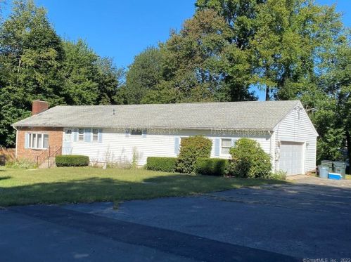 5 Oak Ln, Waterbury, CT 06712 exterior