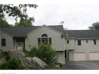 26 Amanda Ln, Norwich, CT 06351 exterior