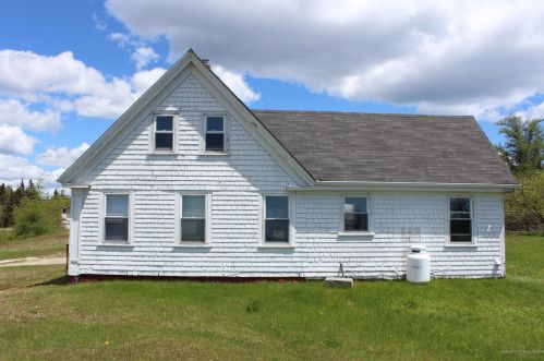 25 Mason Bay Rd, Jonesport, ME 04649 exterior
