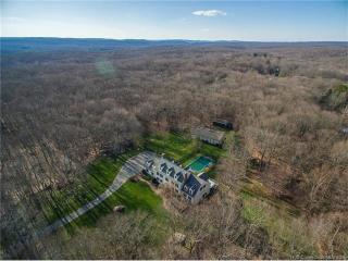 60 Stonehill Dr, Deep-River, CT 06419 exterior