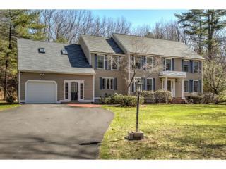 20 Hansom Dr, Merrimack, NH 03054 exterior