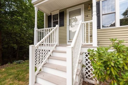 14 Truman Ave, Billerica, MA 01862 exterior