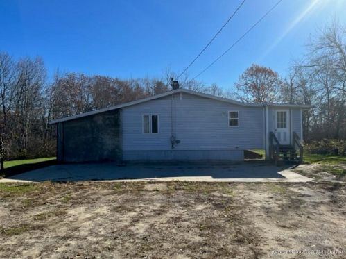 38 Sunset Dr, Penobscot, ME 04476 exterior