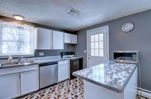 26 Allen Dr, Wapping, CT 06074 exterior