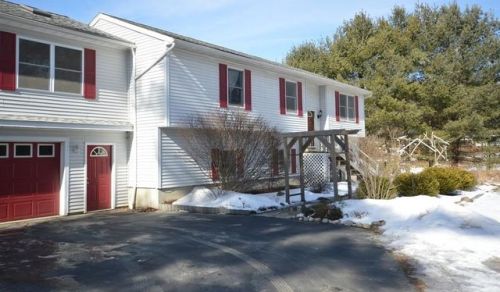 15 Old Northfield Rd, Montague, MA 01351 exterior