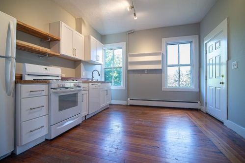 68 Dexter St, Providence, RI 02909 exterior