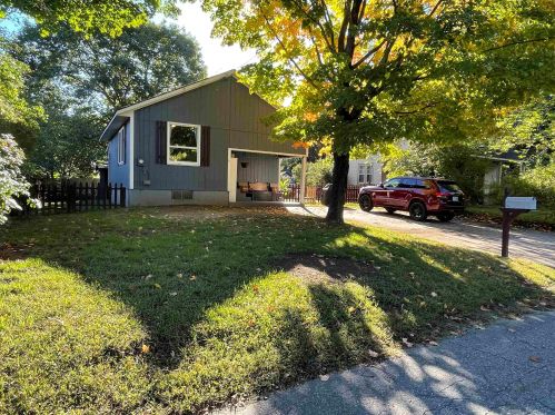 6 Gambier St, Claremont, NH 03743 exterior