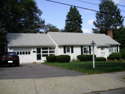 17 Pine St, Newton, MA 02465 exterior