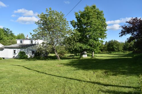 1053 Tar Ridge Rd, Springfield, ME 04487 exterior