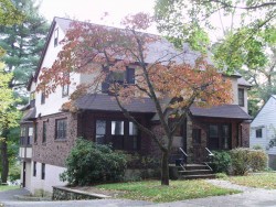 108 Ridge Ave, Newton, MA 02459 exterior
