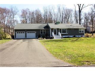 63 Forest View Rd, Northford, CT 06472 exterior