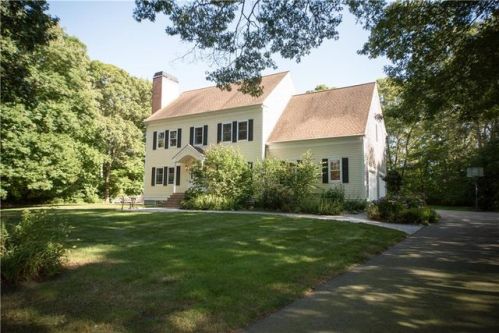 19 Morning Dove Dr, Tiverton, RI 02878 exterior