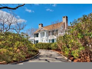 9 Butlers Island Rd, Tokeneke, CT 06820 exterior