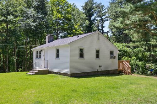 17 Birch Rd, East Haddam, CT 06423 exterior